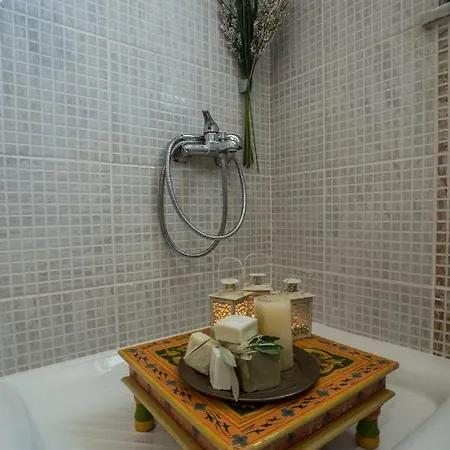 Chanialiving Chania Luxury Garden Apt1 아파트