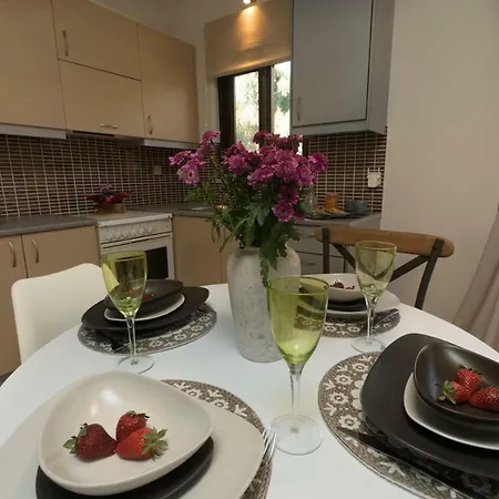 Chanialiving Chania Luxury Garden Apt1 하니아